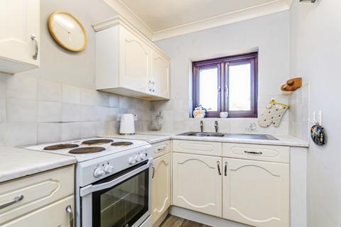 1 bedroom flat for sale, Marlowe Lodge, 326 Wickham Road, Croydon, CR0