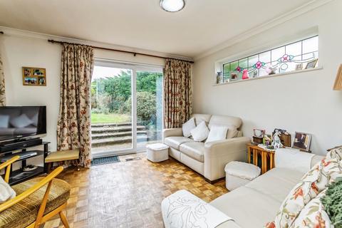 3 bedroom bungalow for sale, Gladeside, Croydon, CR0