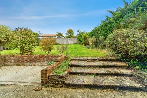3 bedroom bungalow for sale, Gladeside, Croydon, CR0