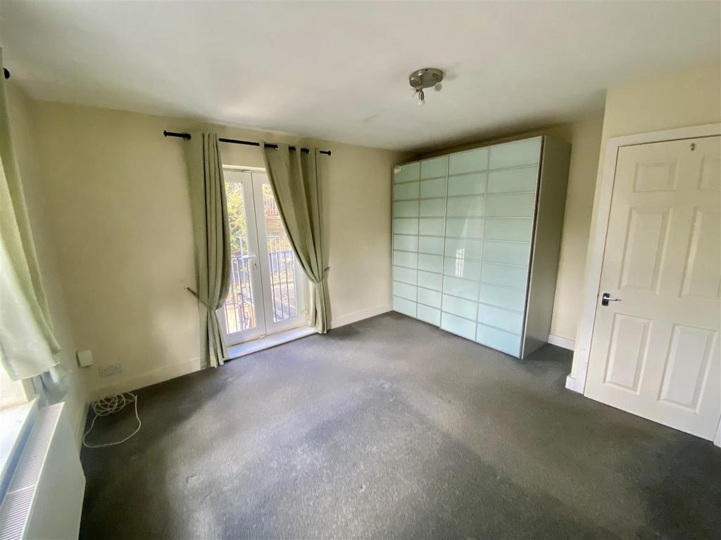 Bramleys Estate Agents - Huddersfield Road - Mirfi