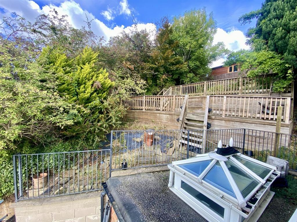 Bramleys Estate Agents - Huddersfield Road - Mirfi