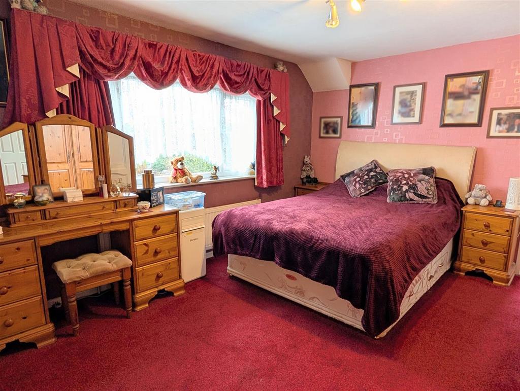 Bedroom.jpg