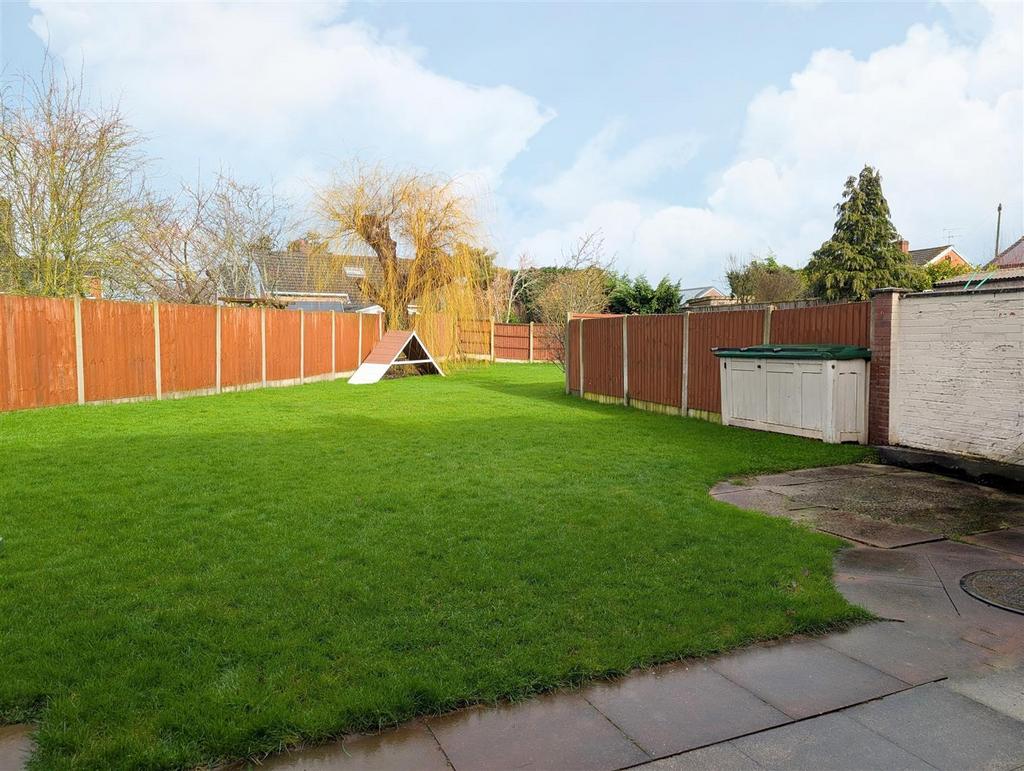 Garden1 1.jpg