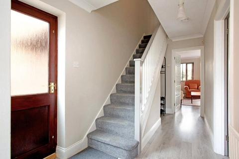 3 bedroom detached house for sale, Coleswood Road, Harpenden, Hertfordshire, AL5