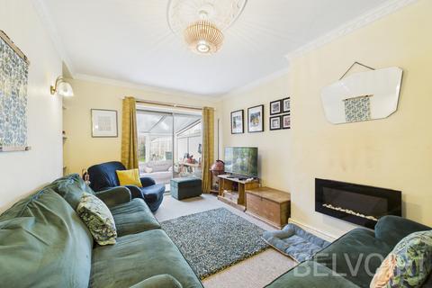 4 bedroom semi-detached house for sale, Porthill Drive, Shrewsbury, SY3