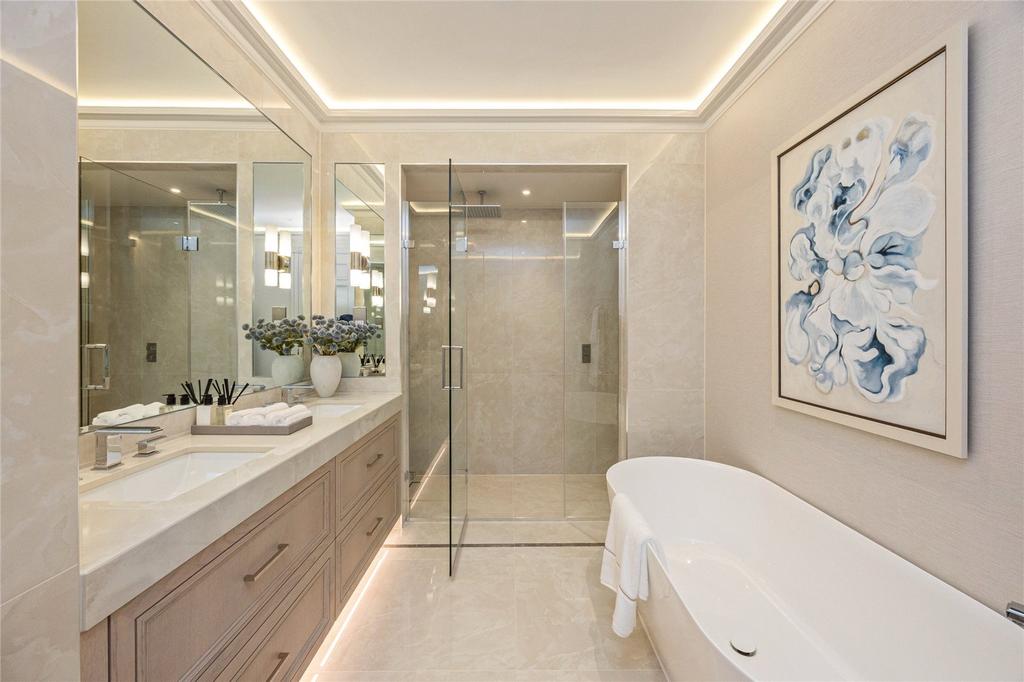 Show Apartment