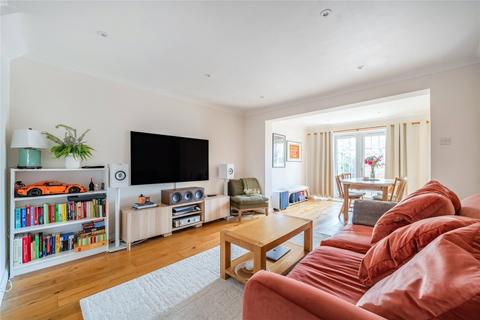 undefined, Walton-on-Thames, Surrrey, KT12