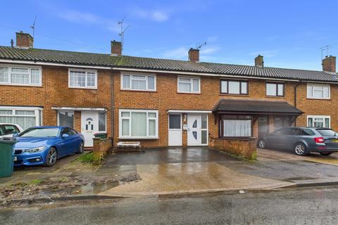 undefined, Nash Road, Crawley RH10