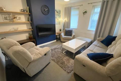 3 bedroom semi-detached house for sale, Cobcroft Road, Huddersfield