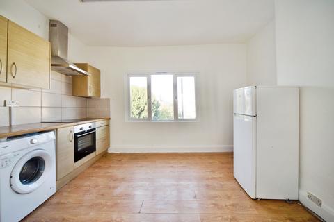 2 bedroom flat for sale, Bury Street, London, N9
