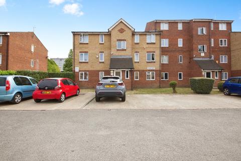 2 bedroom flat for sale, Wigston Close, London, N18