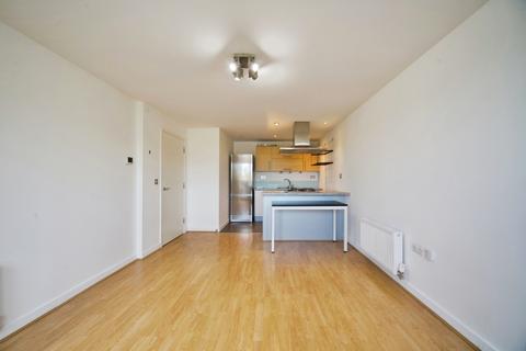 undefined, Main Avenue, Enfield, EN1