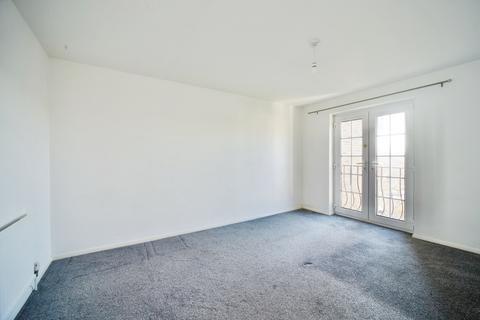 2 bedroom flat for sale, Crofton Way, Enfield, EN2