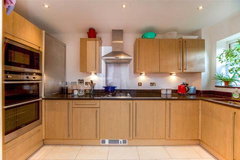 2 bedroom flat for sale, Fairmead Lodge, 8 The Ridgeway, Enfield, EN2