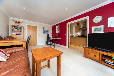 2 bedroom flat for sale, Fairmead Lodge, 8 The Ridgeway, Enfield, EN2