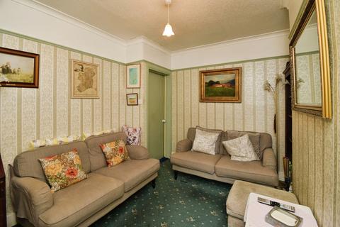 1 bedroom flat for sale, Millais Road, Enfield, EN1