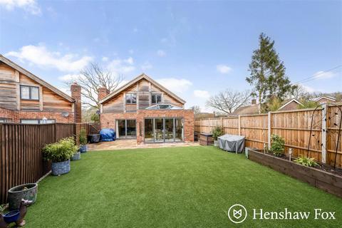 undefined, Maurys Lane, West Wellow, Hampshire