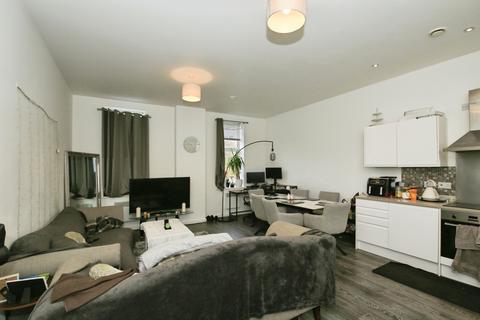 2 bedroom flat for sale, Vicarage Farm Road, Peterborough, Cambridgeshire, PE1