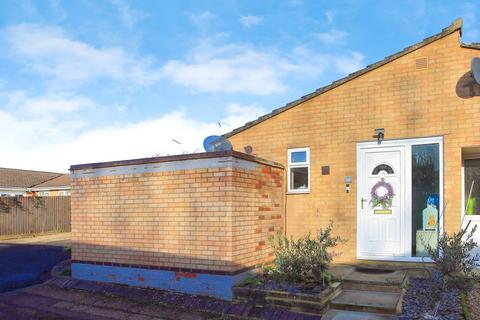 2 bedroom bungalow for sale, Wingfield, Orton Goldhay, Peterborough, Cambridgeshire, PE2