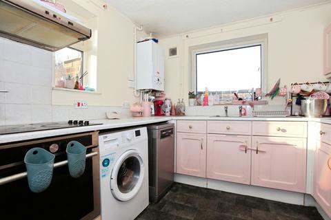 2 bedroom bungalow for sale, Wingfield, Orton Goldhay, Peterborough, Cambridgeshire, PE2