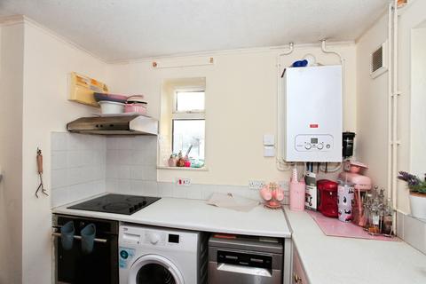 2 bedroom bungalow for sale, Wingfield, Orton Goldhay, Peterborough, Cambridgeshire, PE2