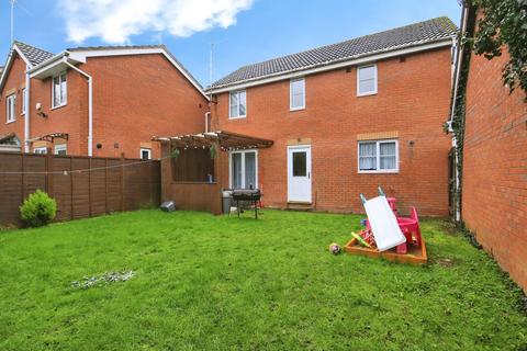 3 bedroom detached house for sale, Swan Gardens, Peterborough, Cambridgeshire, PE1