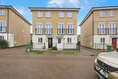 Marius Crescent, Hampton Hargate, Peterborough, Cambridgeshire, PE7