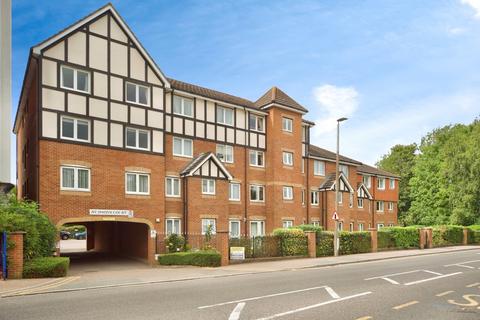 undefined, Darkes Lane, Potters Bar, EN6