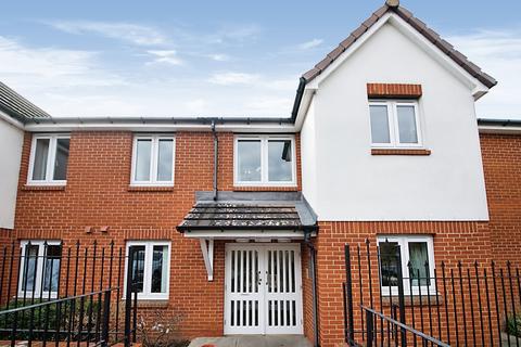 2 bedroom flat for sale, Winchmore Hill Road, London, N21