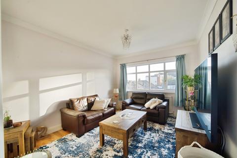 5 bedroom semi-detached house for sale, Connaught Avenue, East Barnet, Barnet, EN4