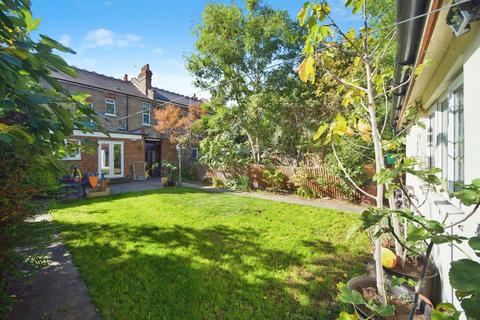 4 bedroom terraced house for sale - Spencer Avenue, LONDON, London, N13