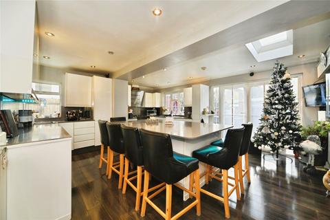 4 bedroom semi-detached house for sale, Linthorpe Road, Cockfosters, Barnet, EN4