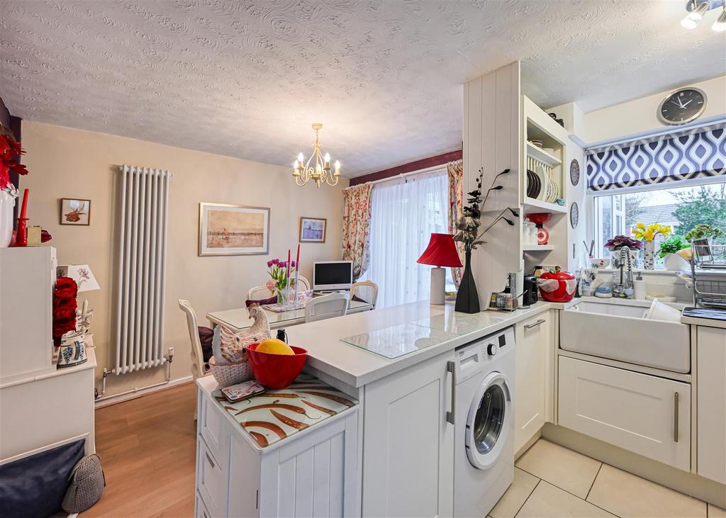 62 Woodcote Road-04.jpg