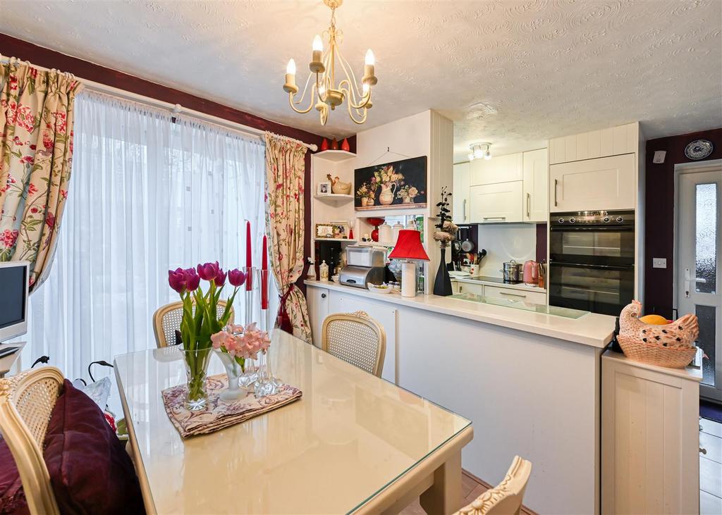 62 Woodcote Road-06.jpg