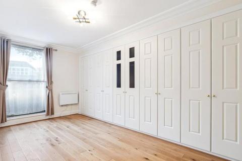 2 bedroom apartment to rent, Montagu Square, London W1H