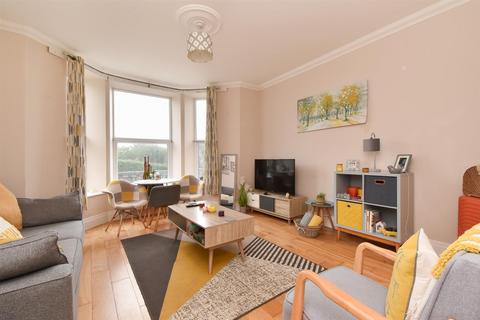 1 bedroom flat for sale, Ashburnham Road, Hastings