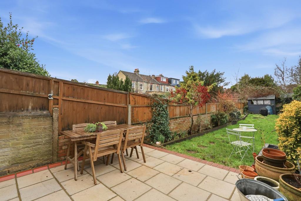 10-a276 JHProp Wpen - 76 Marlow Road - 28.jpg