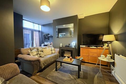 undefined, Thorns Road, Bolton, BL1