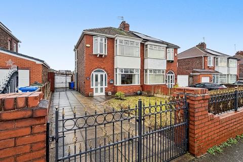 3 bedroom semi-detached house for sale, Kingsway, Widnes