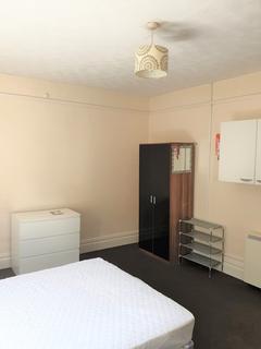 undefined, Lyndhurst Road Luton LU1 1LN