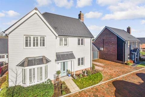 undefined, Hazel Close, Headcorn TN27