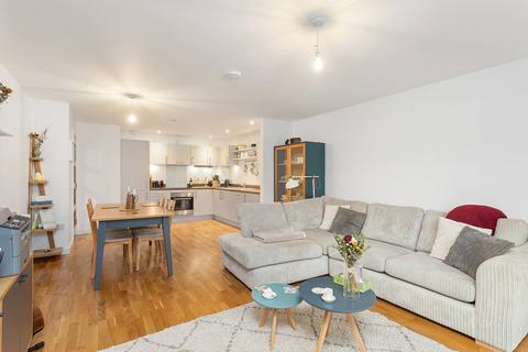 2 bedroom flat for sale, Flat 18, 19 Shrubhill Walk, Edinburgh, EH7 4FH