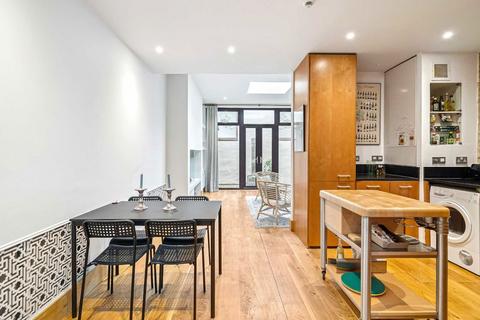 2 bedroom house for sale, Tadema Road, London SW10