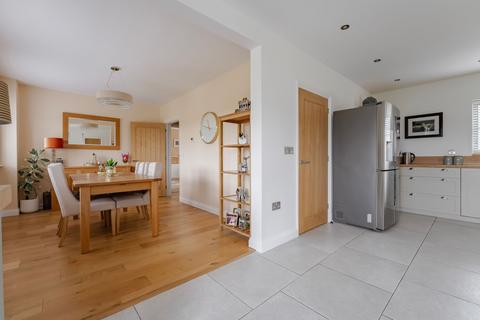 5 bedroom detached house for sale, Hawthorn Drive, Bergh Apton