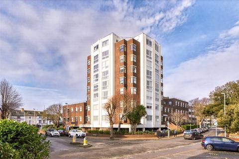Arundel Lodge, 2 Shelley Road, Worthing, BN11