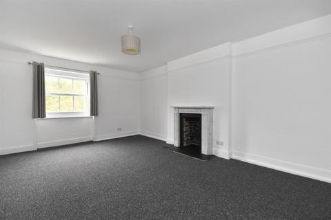 2 bedroom flat for sale, Marina, St. Leonards-On-Sea