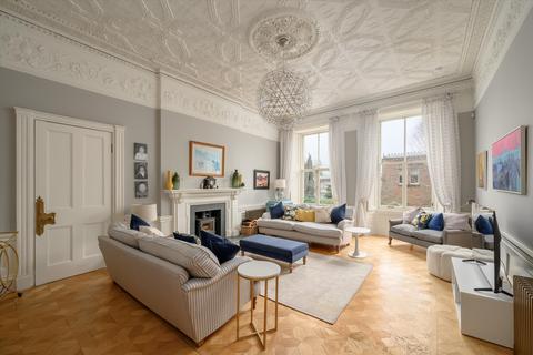 undefined, Inverleith Place, Edinburgh EH3