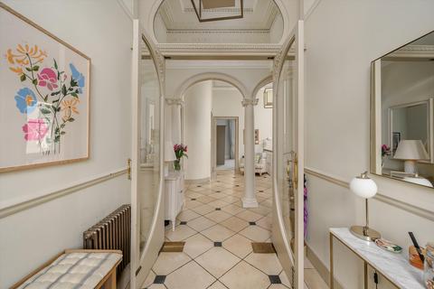 undefined, Inverleith Place, Edinburgh EH3
