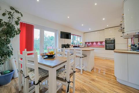 undefined, St Georges Place, Trowbridge BA14