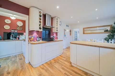 undefined, St Georges Place, Trowbridge BA14
